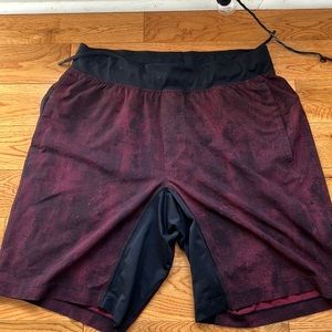 Lululemon T.H.E. Short 9 inch inseam no liner